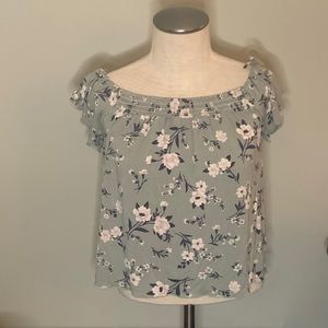 American Eagle off the shoulder floral top S